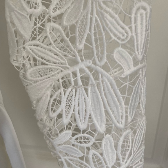 Beautiful White Dress - Picture 3 of 6